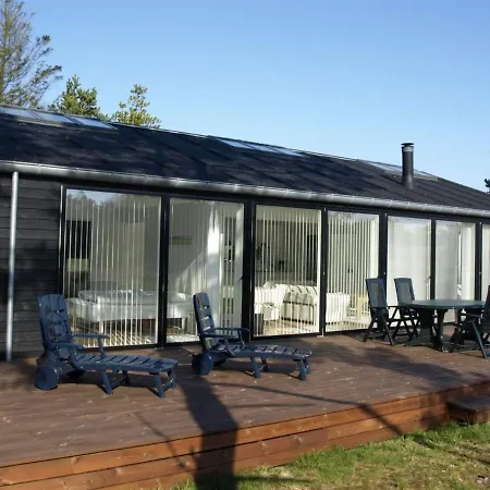 Holiday home Jonce - 400m From The Sea In Ne Jutland By Interhome Jerup